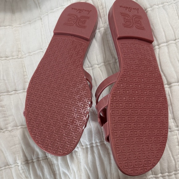 Sam Edelman Dusty Rose Cutout Slide Sandals - Picture 3 of 5